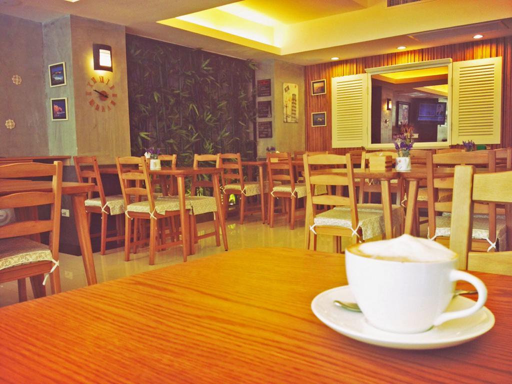 Cozy@9Hotel&Kitchen Банкок Екстериор снимка